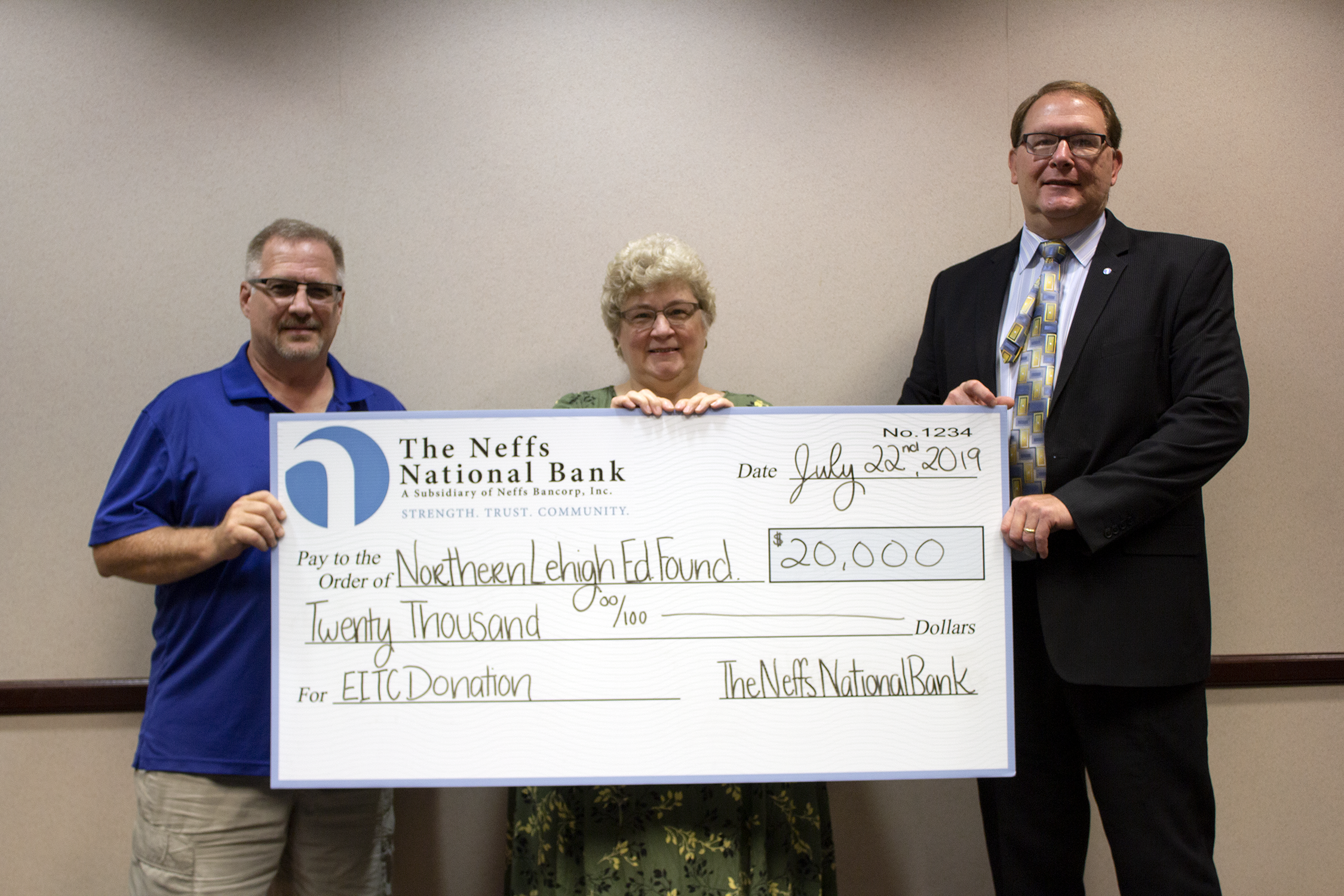 Neffs National Bank Donates $100k to Support Education